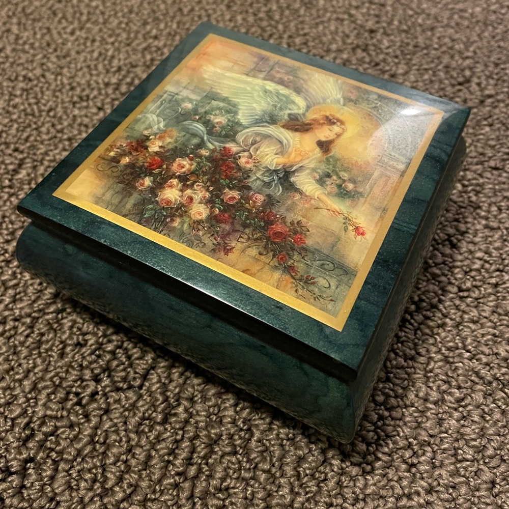 Music jewellery box - handcrafted- limited edition